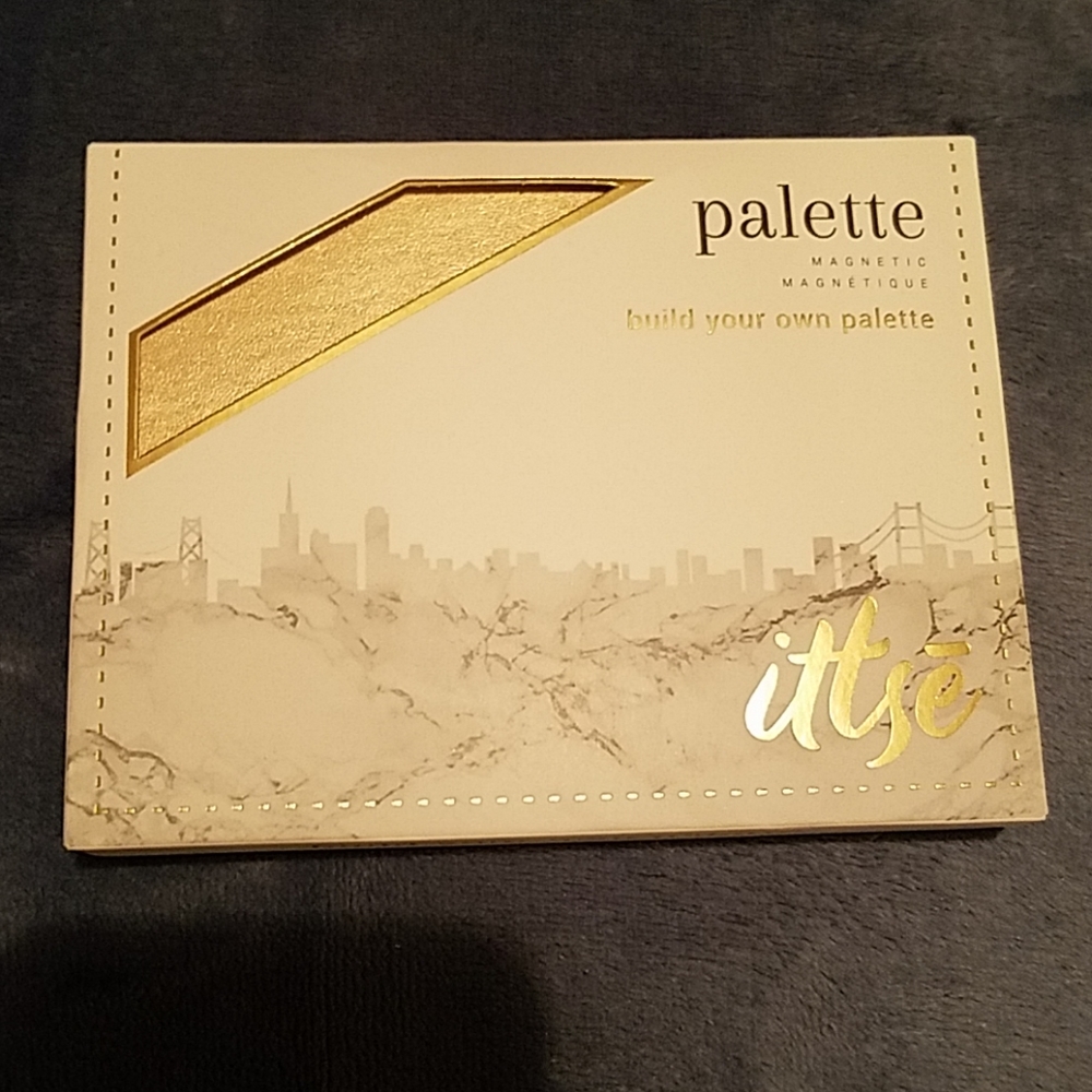 Ittse magnetic palette